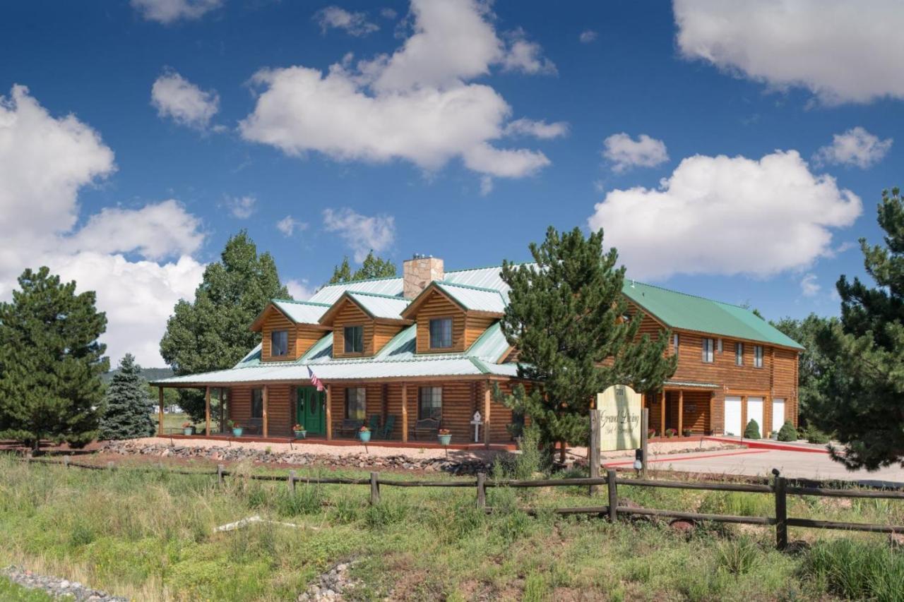 Quarter Horse Inn & Lodge Williams Ngoại thất bức ảnh